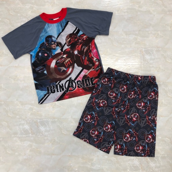 Marvel Civil War Pajama Sets Size M 10-12 - Picture 1 of 7